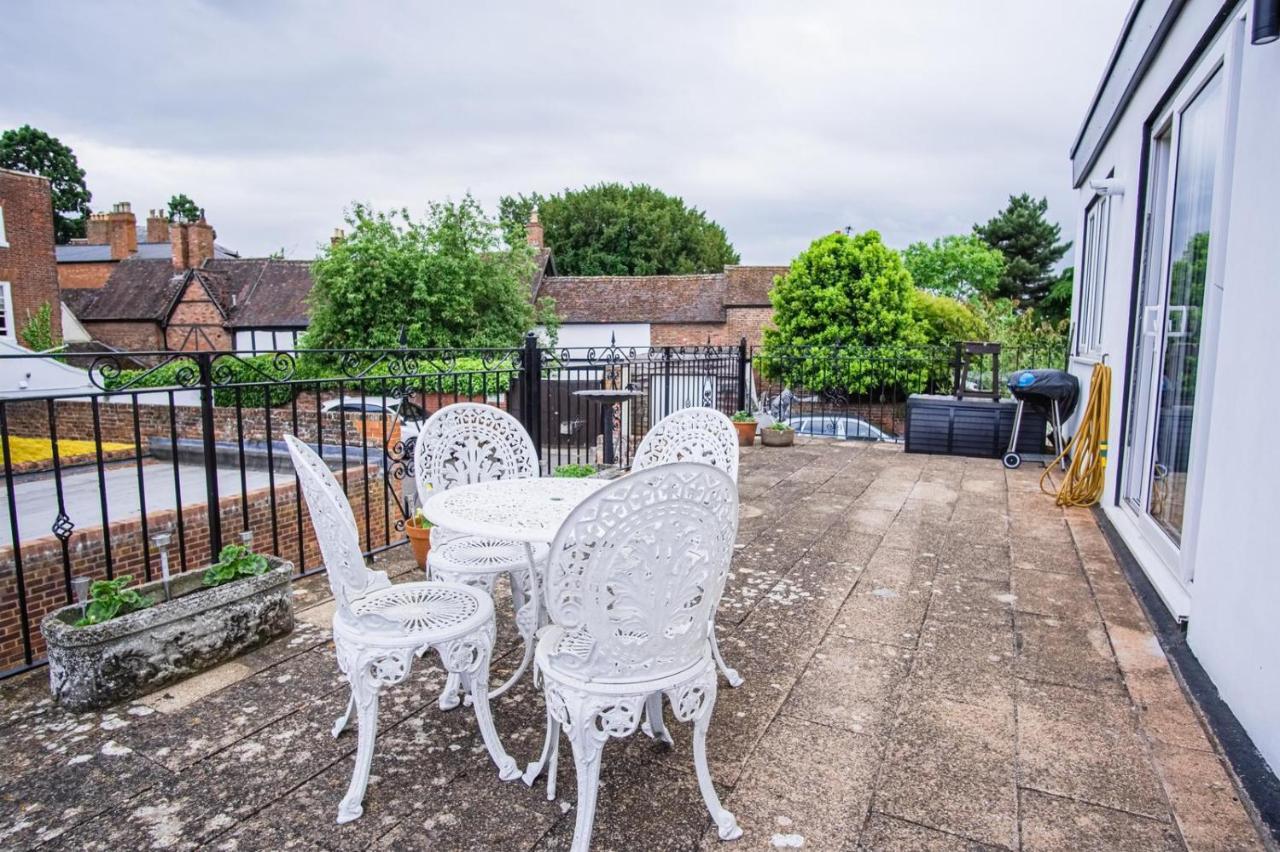 Tallets Apartment With Balcony & Parking Tewkesbury Exterior foto